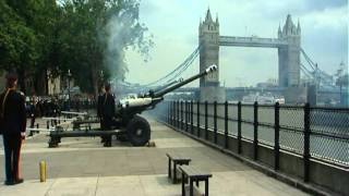 62-gun salute took place at the Tower of London