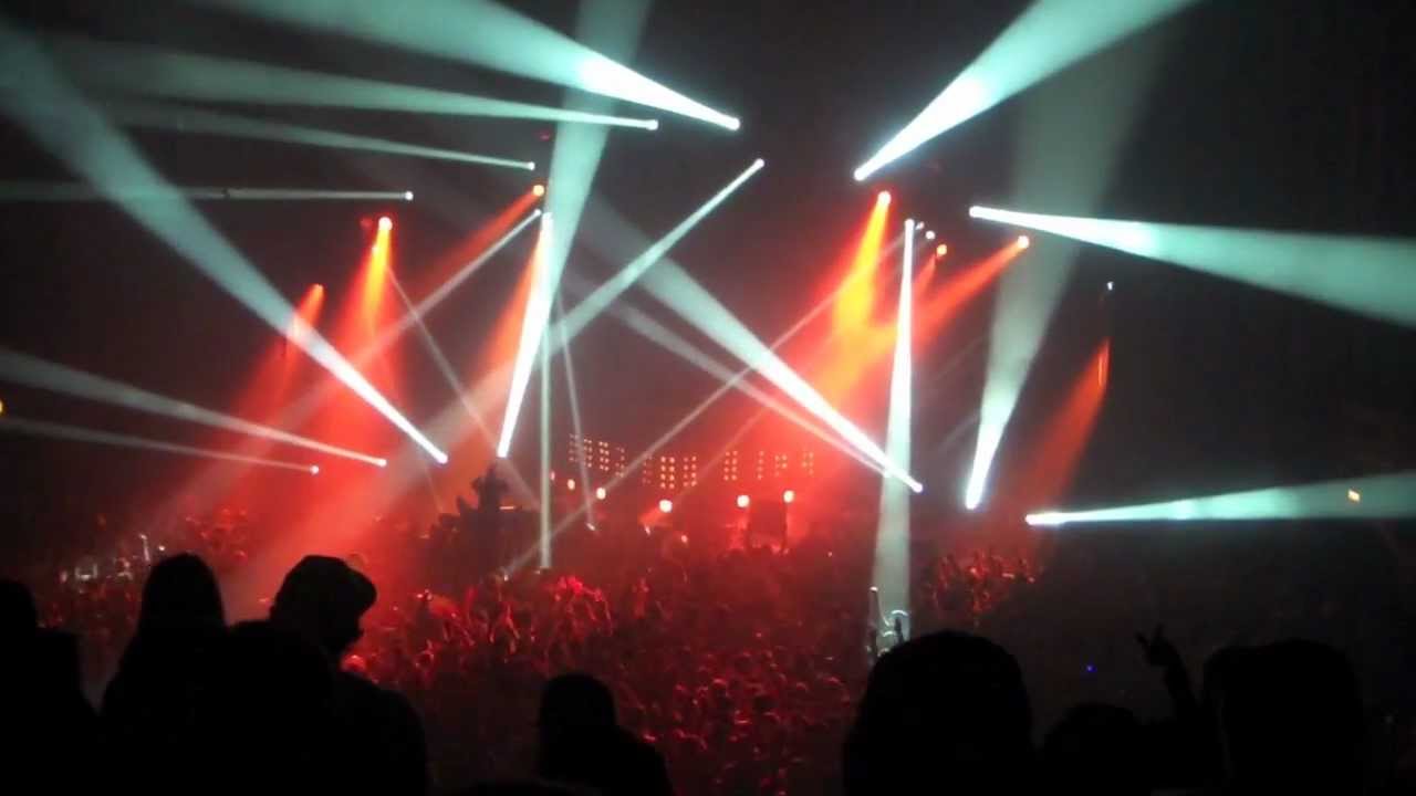 ... Congress in Chicago - Basshead, Teleport Massive & Fu-Gee-La - YouTube