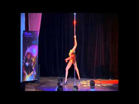 Отчетный концерт Pole Dance (танец на пилоне) в клубе "Олимпия" 20.01.2013 года. Любовь Смирнова (Шатова).