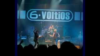 6 Voltios - Lejos (Me llega al pincho!!)
