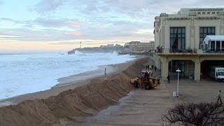 Dégâts impressionnants à Biarritz après les fortes vagues