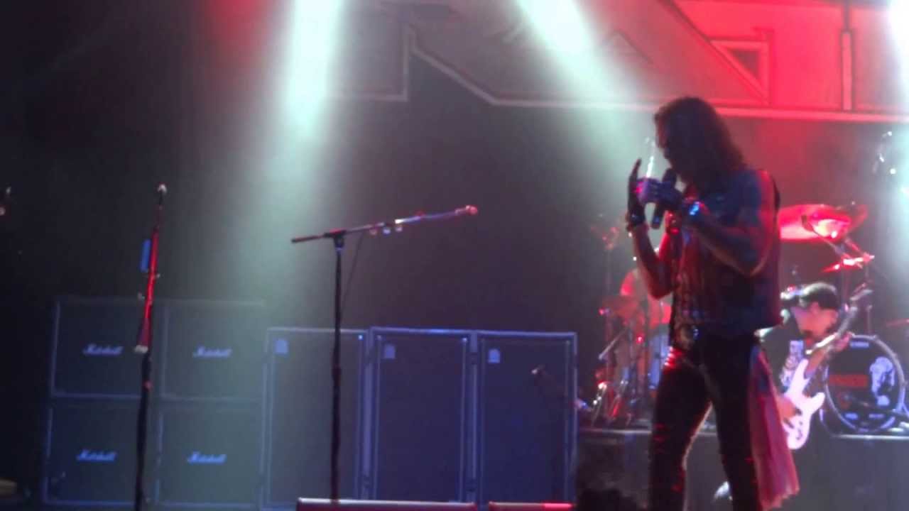 Ratt - Lay it Down - House of Blues Houston 2013 - YouTube