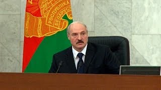 Обвальной девальвации в Беларуси не будет - Лукашенко