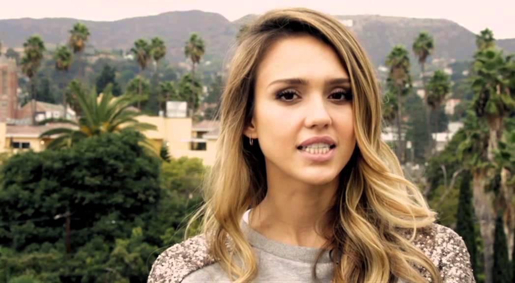 Behind the scenes with Jessica Alba - Women's Health - YouTube