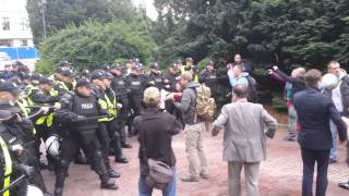 Policja używa gazu - Rząd do dymisji 15.06.2014