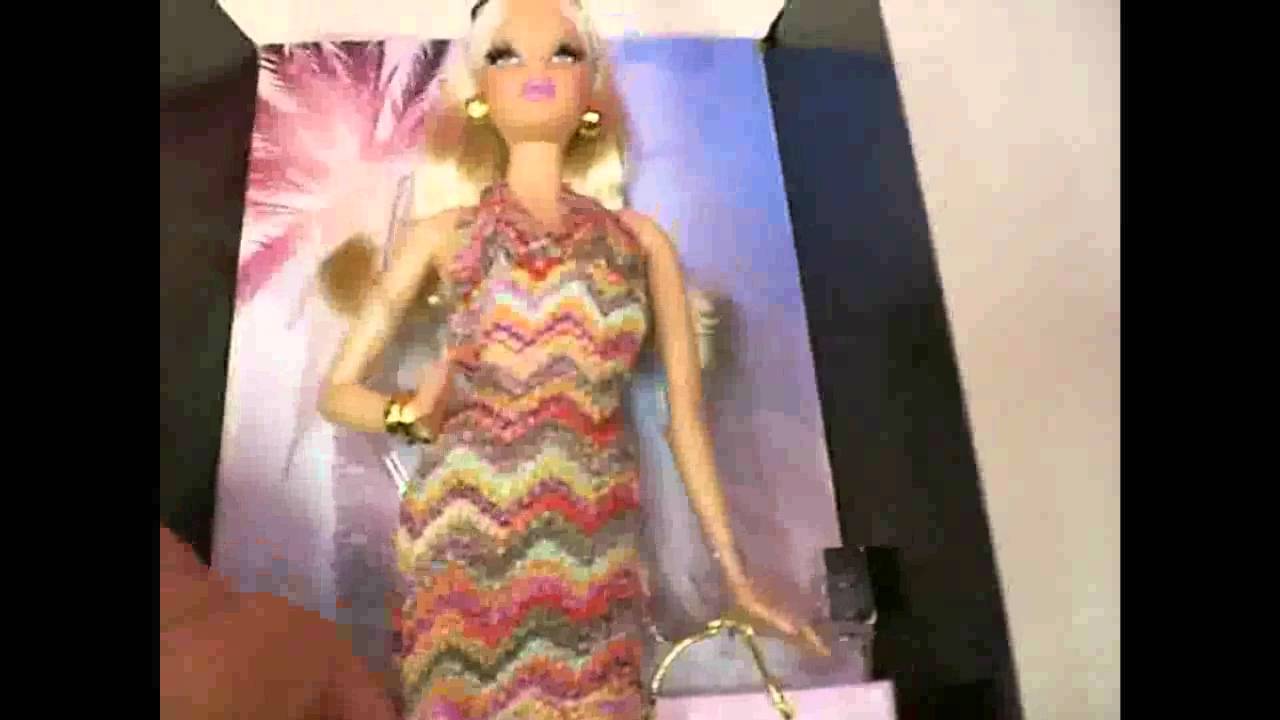 Barbie Look - Does The Barbie Collector City Shopper Doll have the