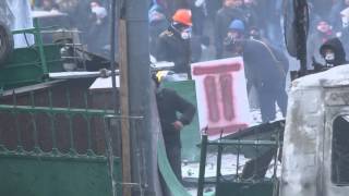 Cпалення беркуту Українська революція 2014