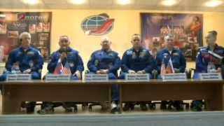 Пресс-конференция экипажа ТПК Союз-TMA-12M /1 часть