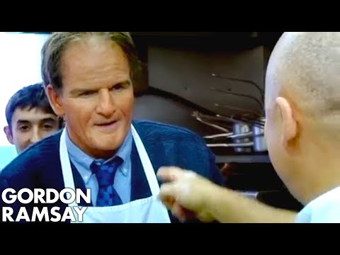 Cooking in Disguise - Gordon Ramsay - YouTube