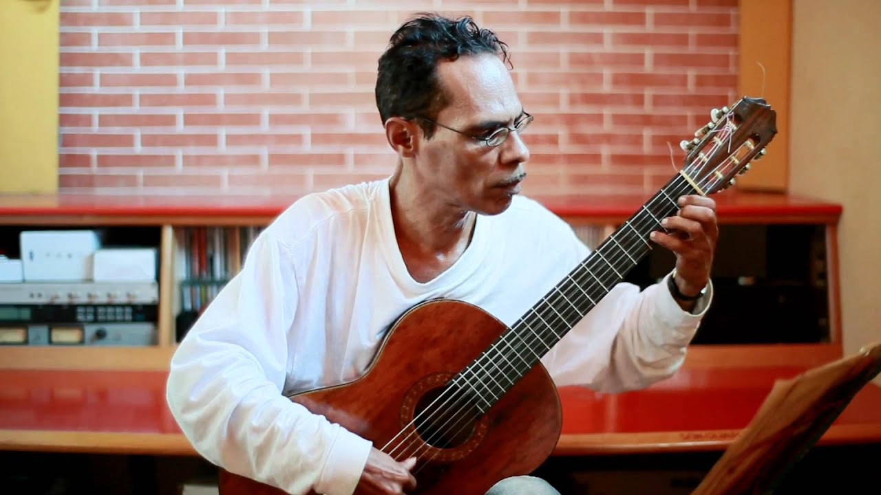 Matteo Carcassi - 25 Melodic and Progressive Studies, Op. 60: Book/Online Audio Matteo Carcassi - 25 Melodic and Progressive Studies, Op. 60: Book/Online Audio