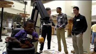 Rice engineering team delivers robotic arm to Houston area teenager