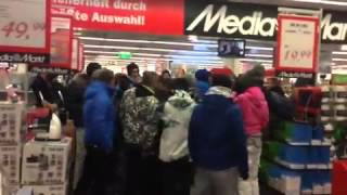 Media Markt Innsbruck. PS4 freier Verkauf