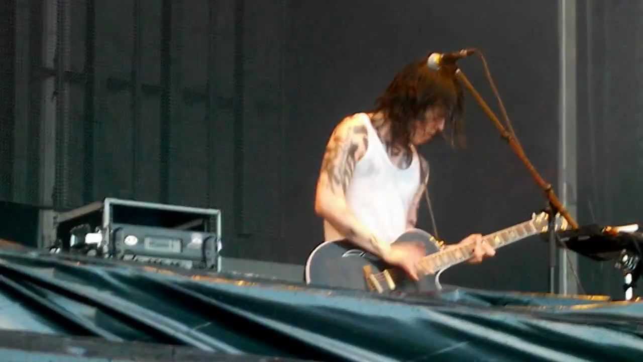 MIYAVI - DAY 1 [Main Square festival 2012] - YouTube