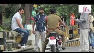 Venkatesh greets his fans - Making of SVSC