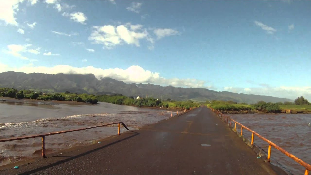 Hawaii tsunami right now