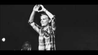 Avicii ft Aloe Blacc - Wake Me Up [Lyrics&Free Mp3]