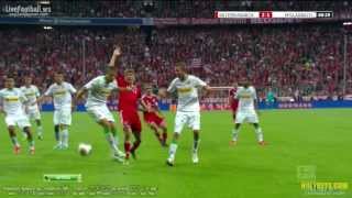 Alvaro Dominguez hace 2 penaltis en 1 minuto [Bayern 3-1 Monchengladbach]