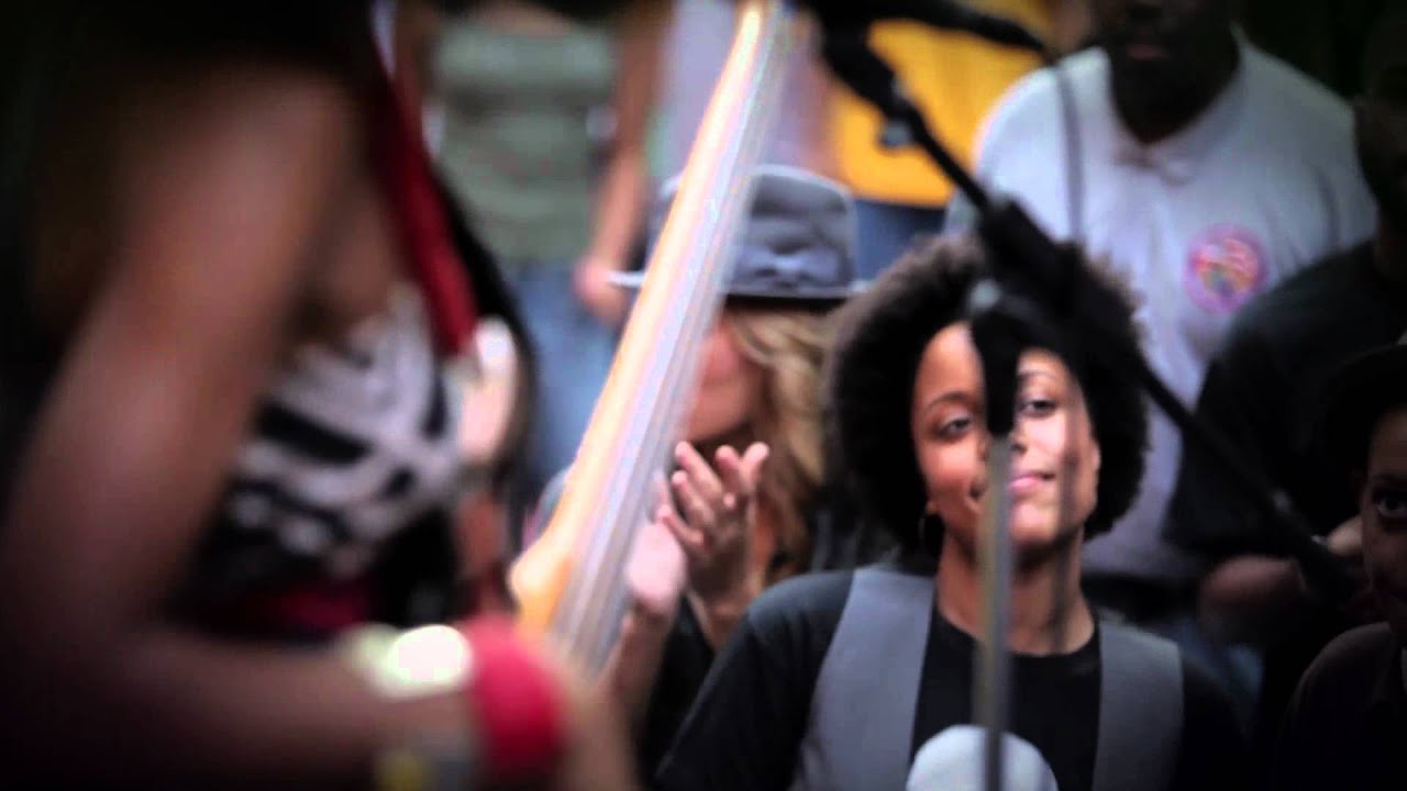 Esperanza Spalding - Black Gold (OFFICIAL) - YouTube