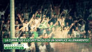 [CLIP]La Curva Sud dà spettacolo al primo allenamento dei lupi