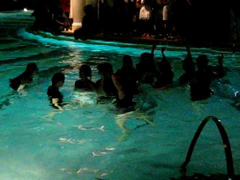Pool Party in the middle of club XS Part 1