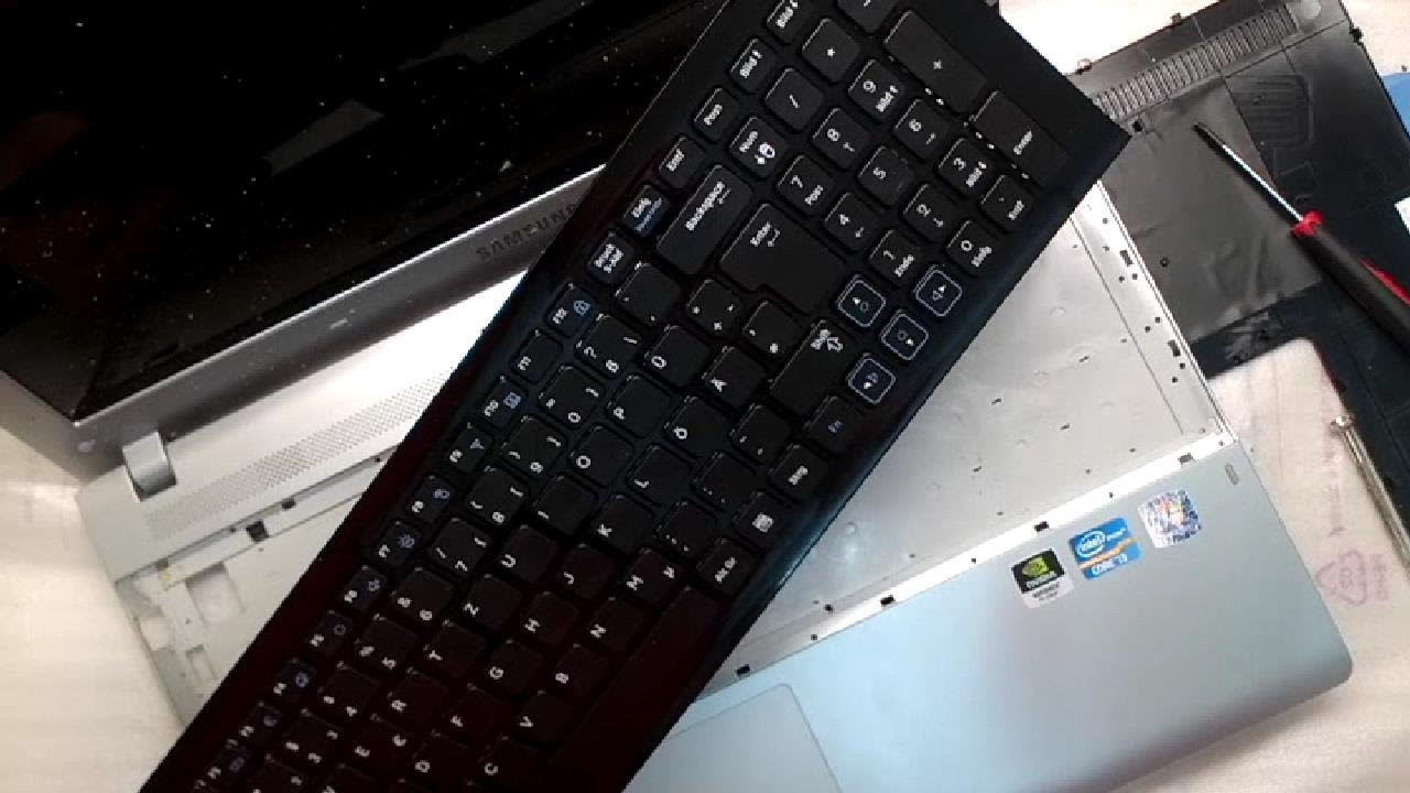  Laptop Change keyboard RV515 RV520 300E Replace Tastatur - YouTube