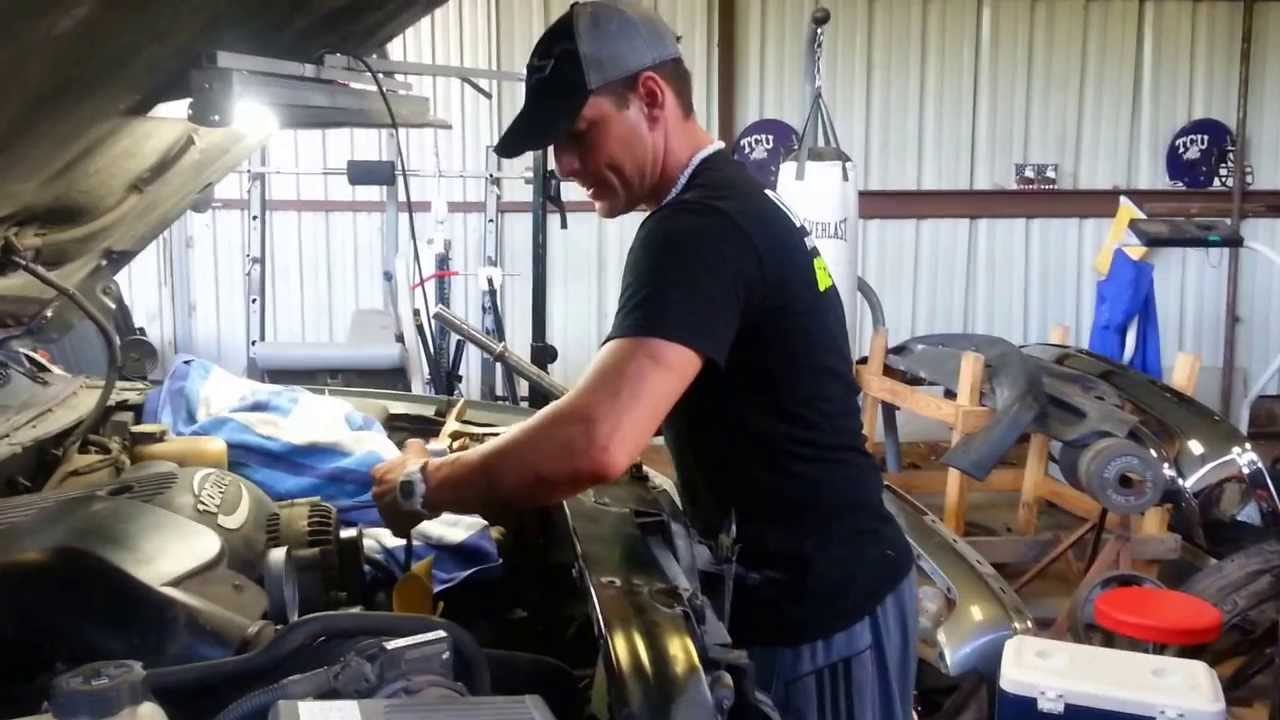 How to Remove a Chevy Fan Clutch YouTube
