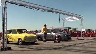 Nissan GTR R35 580HP vs. Trabant Turbo 3.0T - 1/4 Mile - Race at Airport