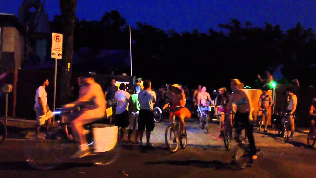 Austin Naked Bike Rally 2012 - YouTube