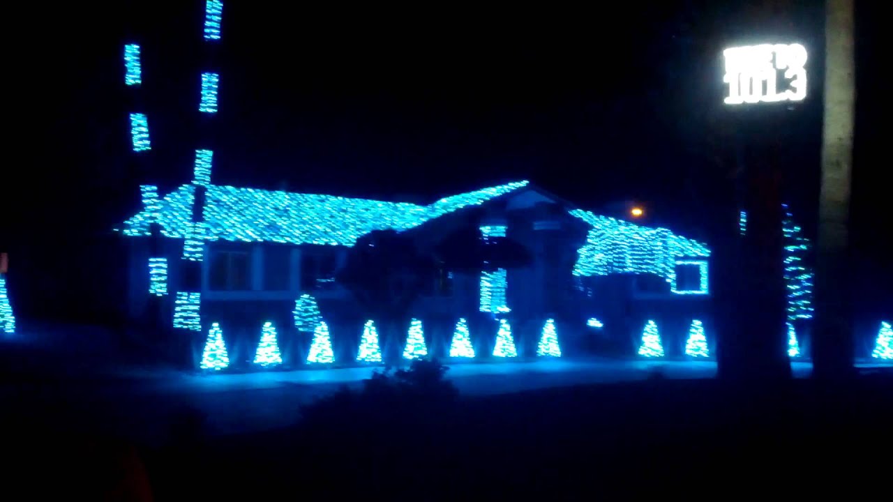 synchronized christmas lights what the fox say youtube synchronized christmas lights what the fox say youtube