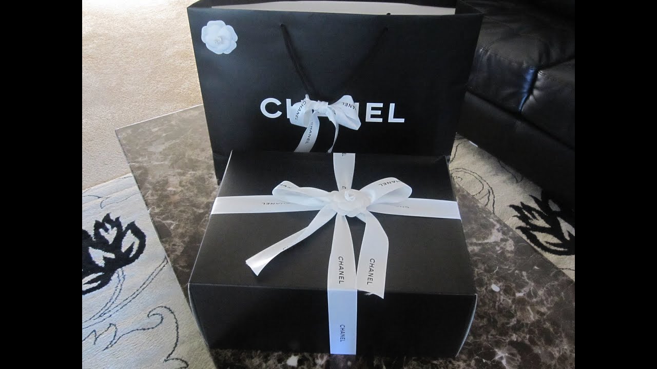 Beehives Lightbulbs Chanel Pre Fall Caign chanel pre fall 2014 gst handbag unboxing Beehives Lightbulbs Chanel Pre Fall Caign chanel pre fall 2014 gst handbag unboxing
