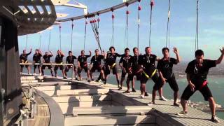 SkyWalk - Flash Mob Haka