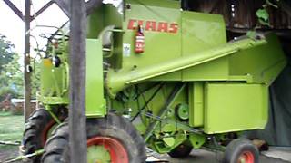 claas compact 30