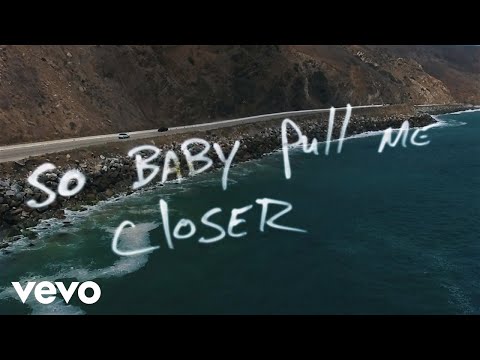 The Chainsmokers ft. Halsey - Closer