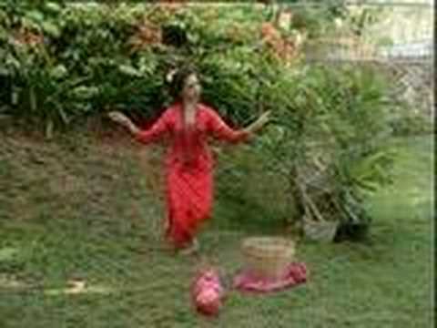Tari Bondan Tani - YouTube