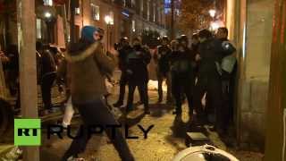 Столкновения между полицией и демонстрантами в Испании