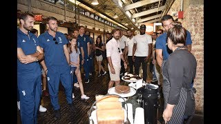 Juventus Invaders | Pirlo's tour of New York
