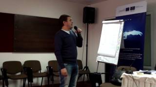 Cum eviți discriminarea rasială, prezentare pentru polițiști
