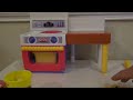 Play Doh Meal Makin' Kitchen make PlayDough Meals from Play-Doh