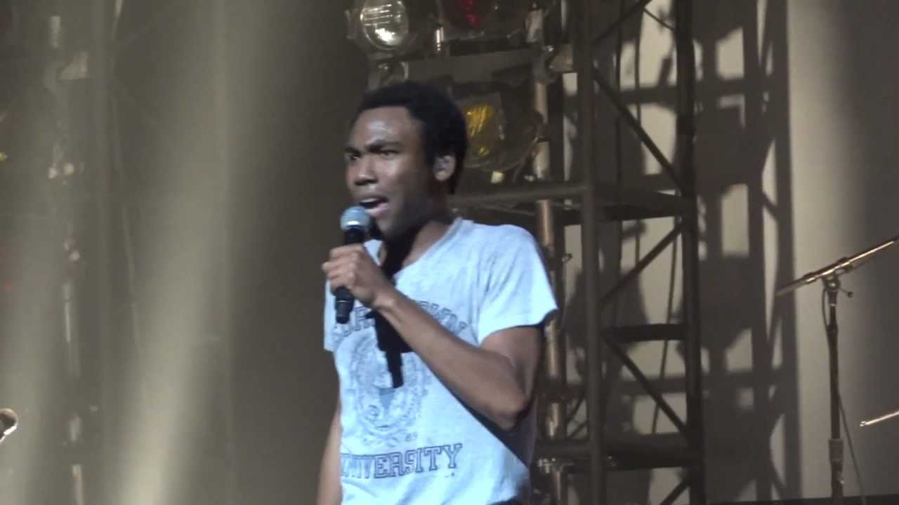 Childish Gambino - "Break (All of the Lights remix)" (Live in Los ...