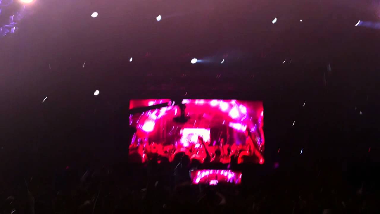 Laidback Luke - How We Do (LBL REMIX) EDC Las Vegas - YouTube