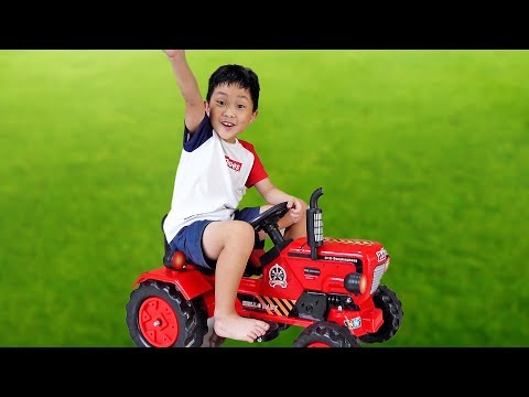 Car Toy Assembly Tractor with Fruit Play Funny Outdoor Playground Activity