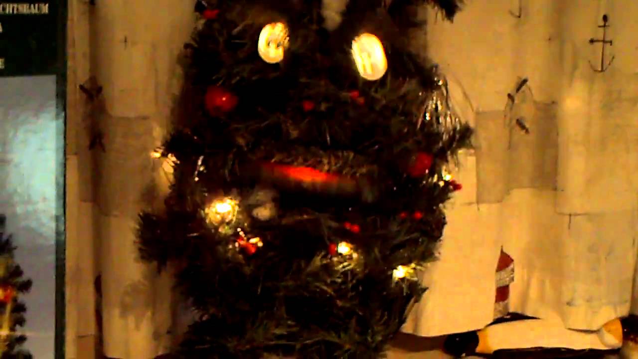 woody the singing christmas tree is back youtube woody the singing christmas tree