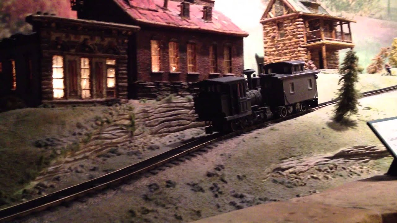 Model Train at Indianapolis Children's Museum 2014 - YouTube