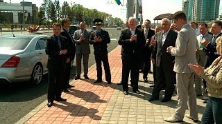 Мясникович принял участие в открытии проспекта Дзержинского в Минске