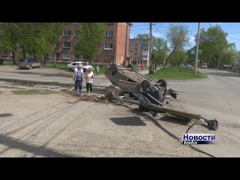 В минувшие выходные в Бердске не обошлось без ДТП В минувшие выходные в Бердске не обошлось без ДТП