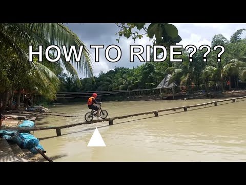 BEST BIKE RACE GAME EVER | Funny games in VietNam