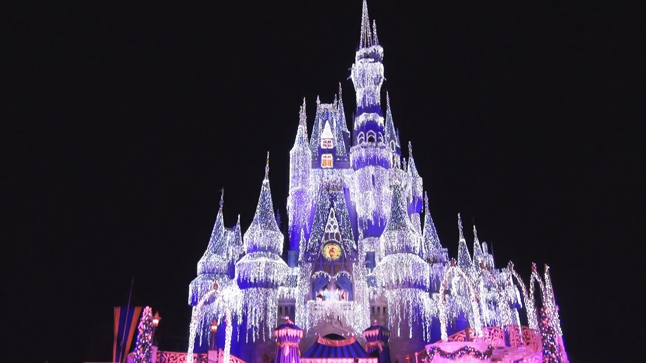 cinderella castle christmas lighting dream lights cinderella castle christmas lighting dream lights