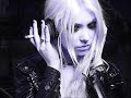 The Pretty Reckless - He Loves You w/lyrics