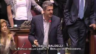 M5S Di Battista Urla "Sbattete Fuori i Ladri" : Caos in Parlamento - "Non è L'Asilo"