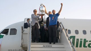 Il ritorno degli Azzurri a Roma dopo la vittoria sull'Inghilterra | EURO 2020